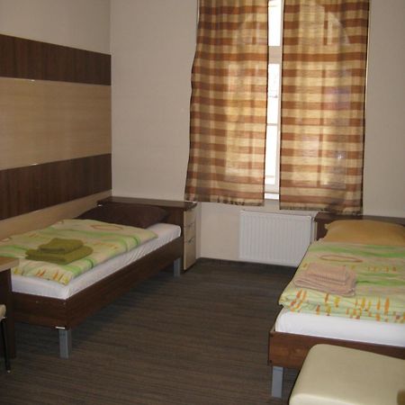 Dom Studencki Akademia Muzyczna Hostel Krakow Ngoại thất bức ảnh